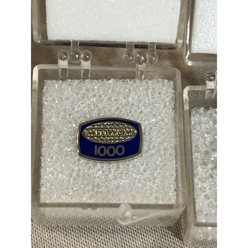 LOT OF 6 VTG AMWAY1000, Choir, Marilyn‎ Hickey Lapel Pin Service Award (2330)